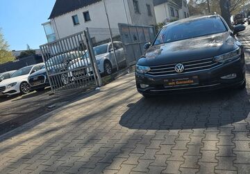 VW Passat Variant 189.000 km 14.200 &euro; Offenbach 63071