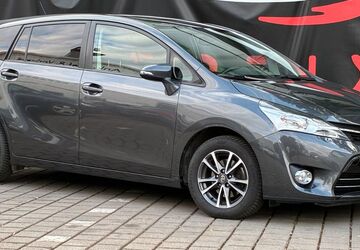 Toyota Verso 94.000 km 12.500 &euro; Mühlheim am main 63165