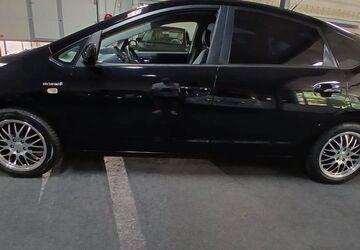 Toyota Prius 330.000 km 4.990 &euro; Rüsselsheim 65428