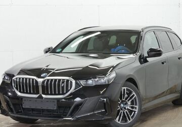 BMW i5 22.403 km 64.490 &euro; Hainburg 63512