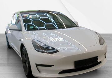 Tesla Model 3 42.496 km 28.202 &euro; Eschborn 65760