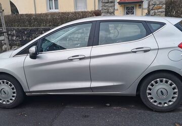 Ford Fiesta 136.000 km 7.200 &euro; Bad Homburg 61350
