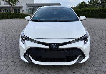 Toyota Corolla 53.700 km 20.300 &euro; Offenbach 63069