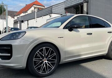 Porsche Cayenne 4.550 km 139.990 &euro; Flörsheim am Main 65439