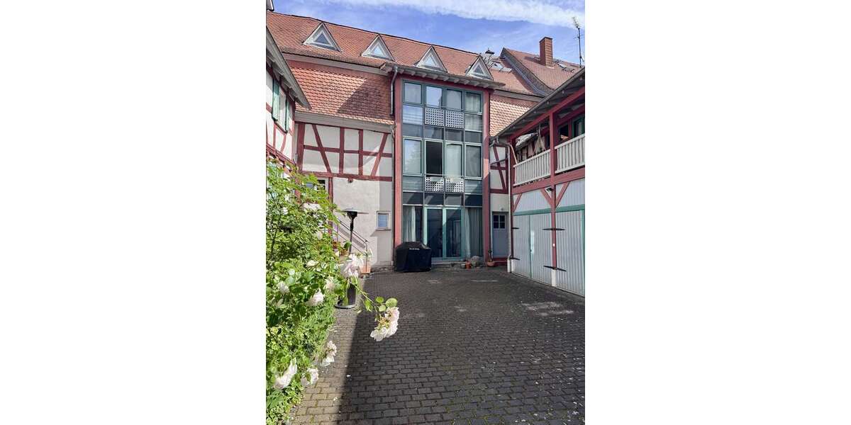 Etagenwohnung Bad Homburg Gonzenheim - 3 Zimmer, 110 m&sup2;, 1.050&euro; | Angebot:27308296