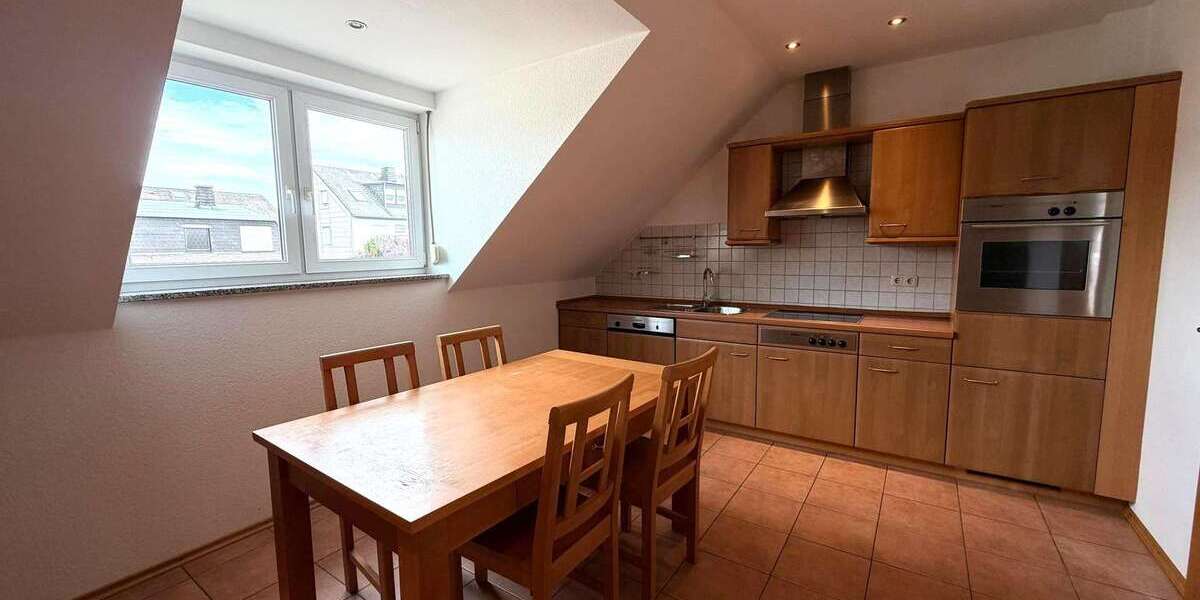 Etagenwohnung Mömbris - 3 Zimmer, 107 m&sup2;, 890&euro; | Angebot:27314993