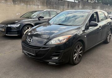 Mazda 3 213.900 km 3.000 &euro; Hainburg 63512
