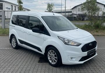 Ford Tourneo Connect 140.000 km 12.280 &euro; Langen 63225