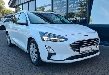 Ford Focus 128.400 km 10.990 &euro; Offenbach am Main 63069