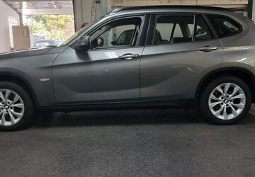 BMW X1 85.000 km 12.500 &euro; Rüsselsheim 65428