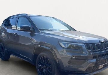 Jeep Compass 34.990 km 26.350 &euro; Oberursel (Taunus) OT Oberursel 61440