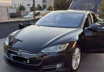 Tesla Model S 290.000 km 17.000 &euro; Bad nauheim 61231