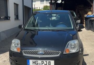 Ford Fiesta 184.000 km 1.100 &euro; Friedrichsdorf 61381