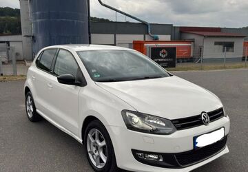 VW Polo 182.700 km 5.500 &euro; Offenbach 63071