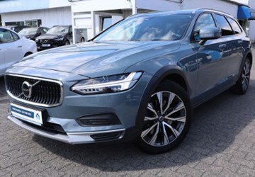 Volvo V90 Cross Country 96.199 km 31.485 &euro; Darmstadt 64291