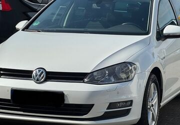 VW Golf 219.000 km 7.499 &euro; Offenbach am Main 63075
