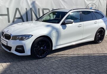 BMW 330 78.100 km 27.588 &euro; Hainburg 63512