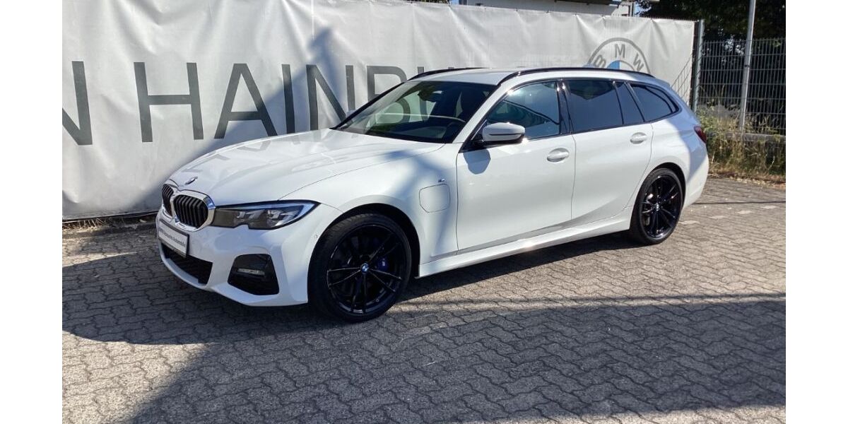 BMW 330 78.100 km 27.588 &euro; Hainburg 63512