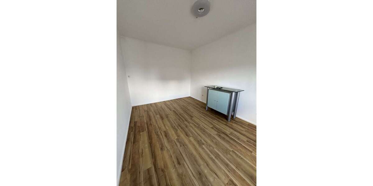 Etagenwohnung Darmstadt Waldkolonie - 1 Zimmer, 16 m&sup2;, 450&euro; | Angebot:27307036