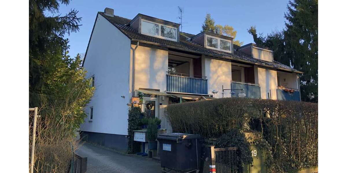 Etagenwohnung Dreieich - 3 Zimmer, 100 m&sup2;, 1.380&euro; | Angebot:27218568