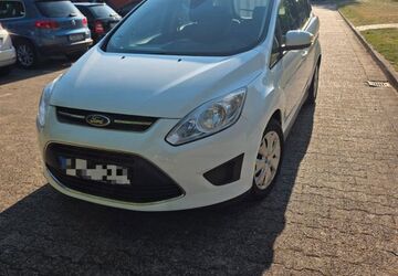 Ford Grand C-Max 143.000 km 5.290 &euro; Rüsselsheim 65428