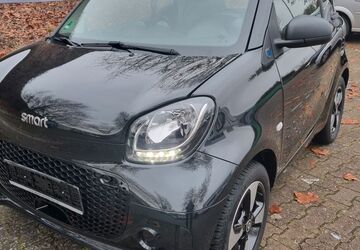Smart ForTwo 23.500 km 9.890 &euro; Hattersheim am Main 65795