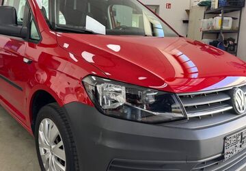 VW Caddy 75.823 km 12.900 &euro; Kelkheim 65779