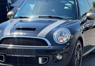 Mini Cooper SD 178.000 km 7.999 &euro; Offenbach am Main 63075